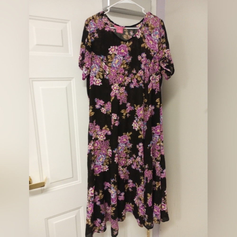 Floral Black and Purple Women's Dress